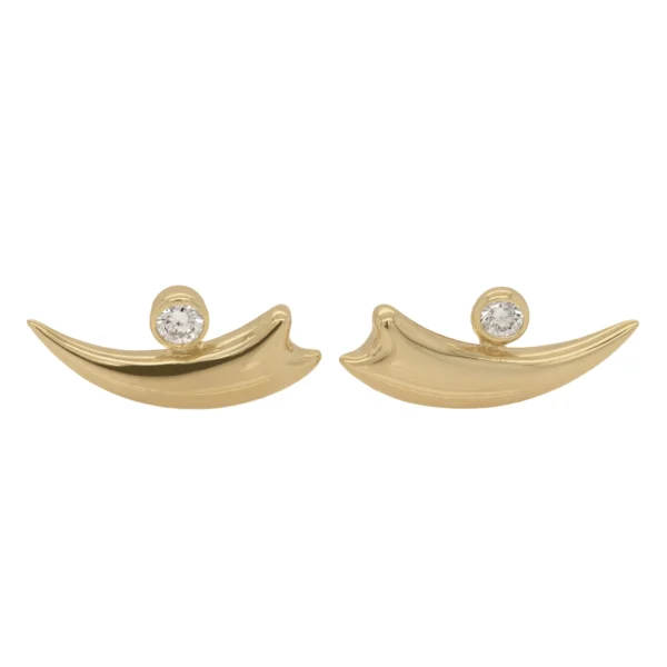 Claw Diamond Studs