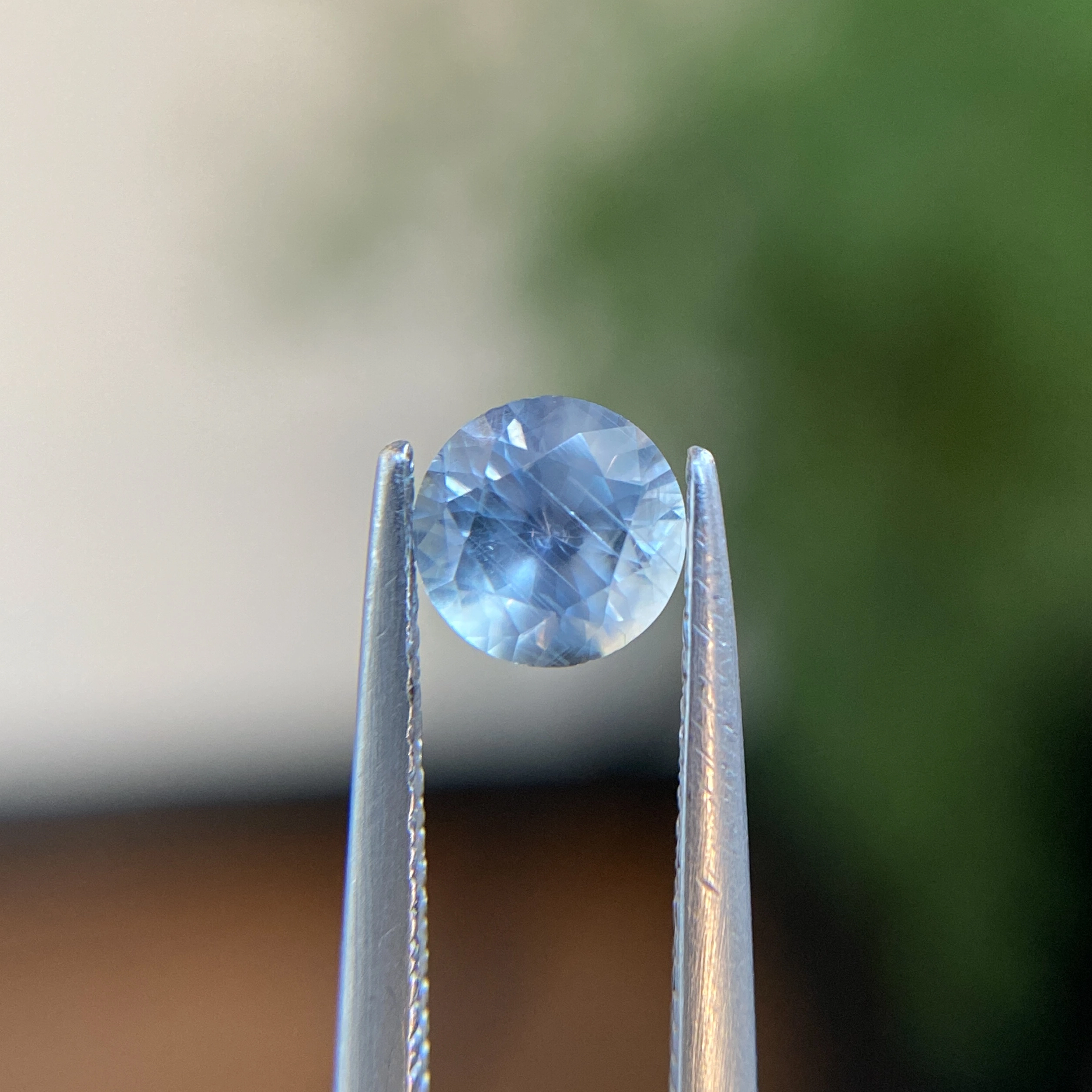0.77ct Round Montana Sapphire