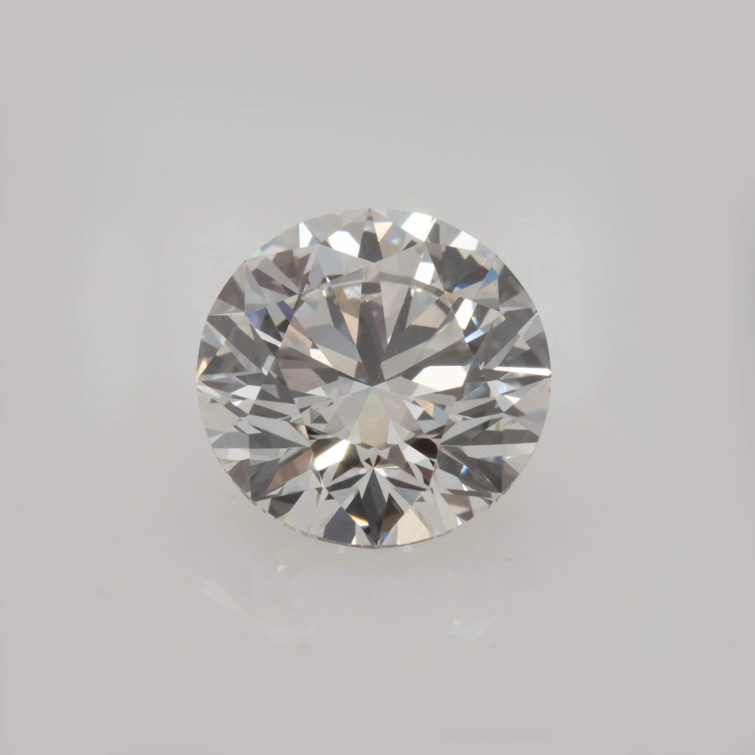 A 1.5ct Lab Grown Round Brilliant Cut Diamond - Emily Chelsea Jewelers
