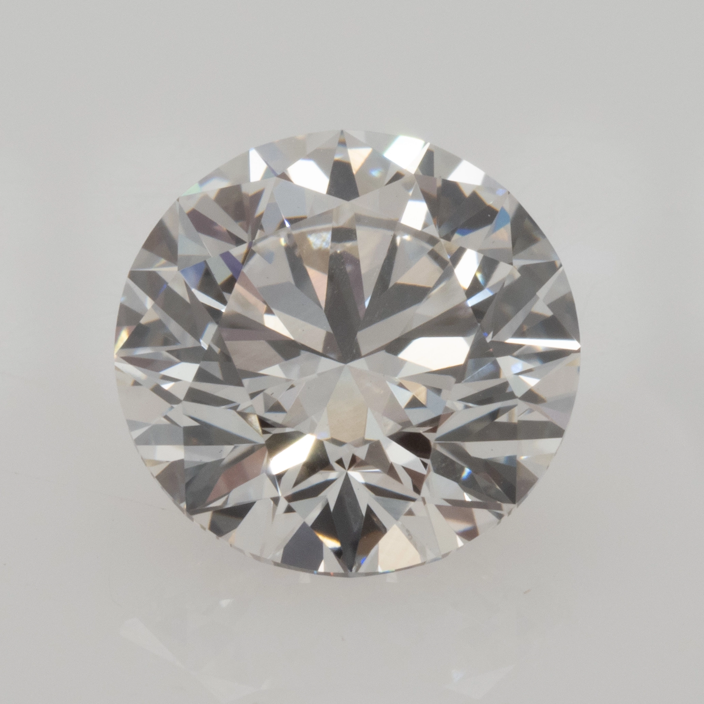 A 3.0ct Lab Grown Round Brilliant Cut Diamond - Emily Chelsea Jewelers