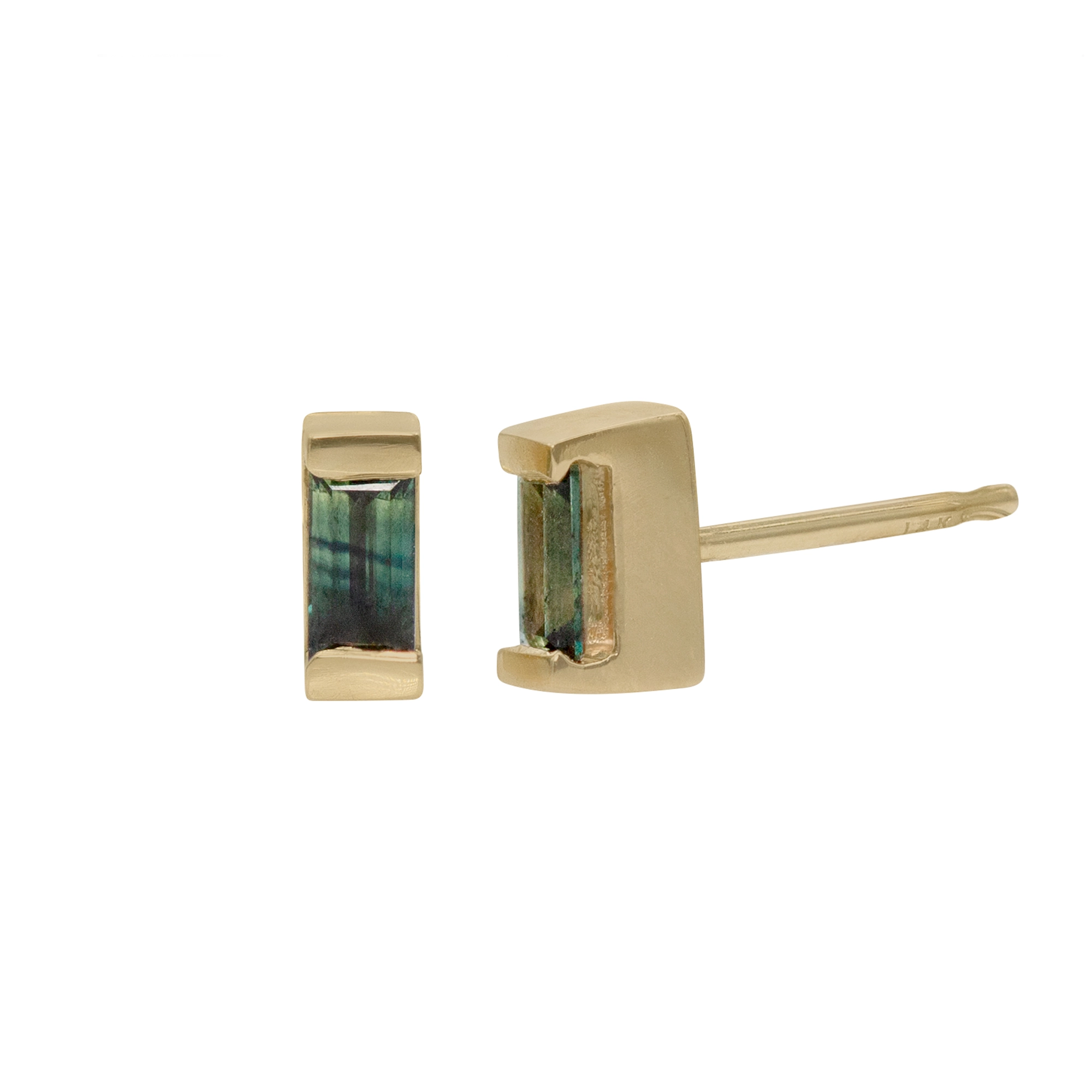 Bar-set stud earrings by Philadelphia’s Emily Chelsea Jewelry, featuring 4x2mm Australian baguette bicolor sapphires with a blue-to-yellow gradient.