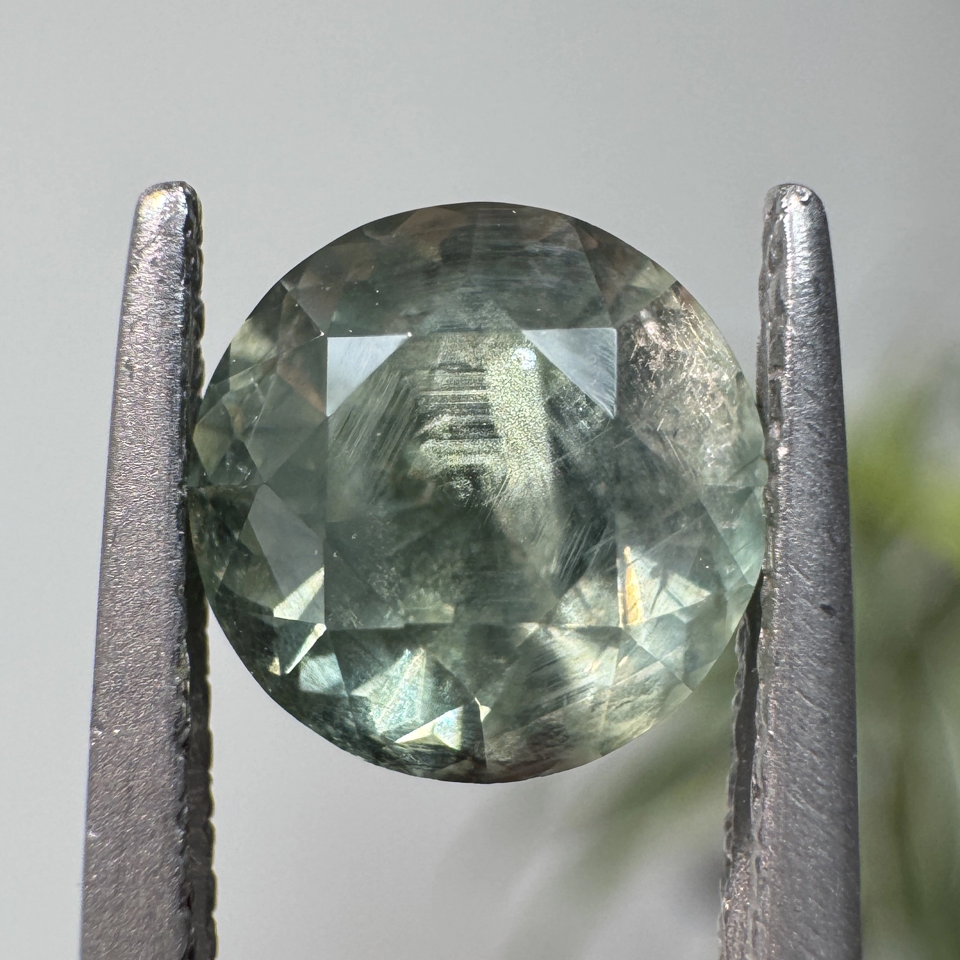 1.91ct Round Montana Sapphire