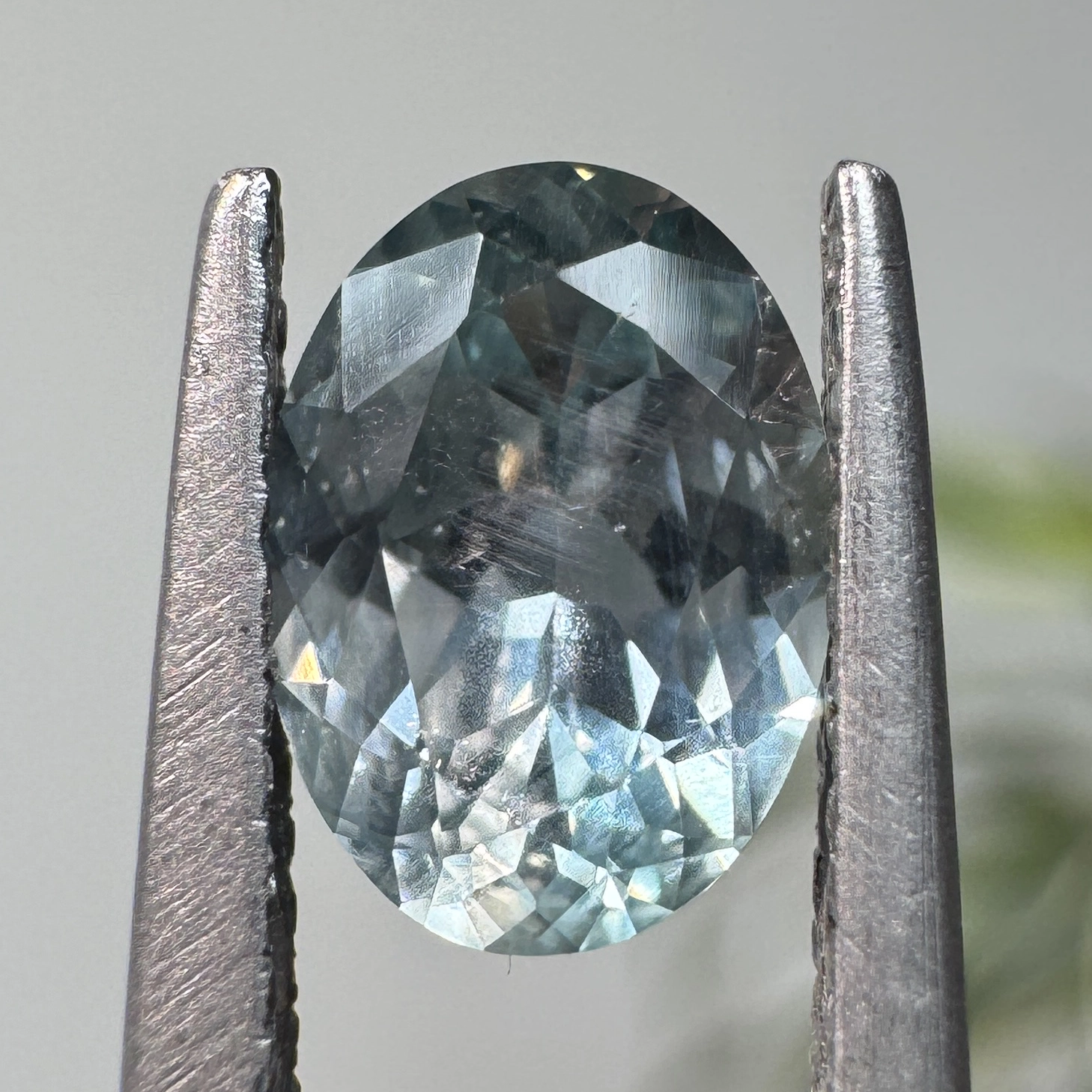 0.96ct Oval Montana Sapphire